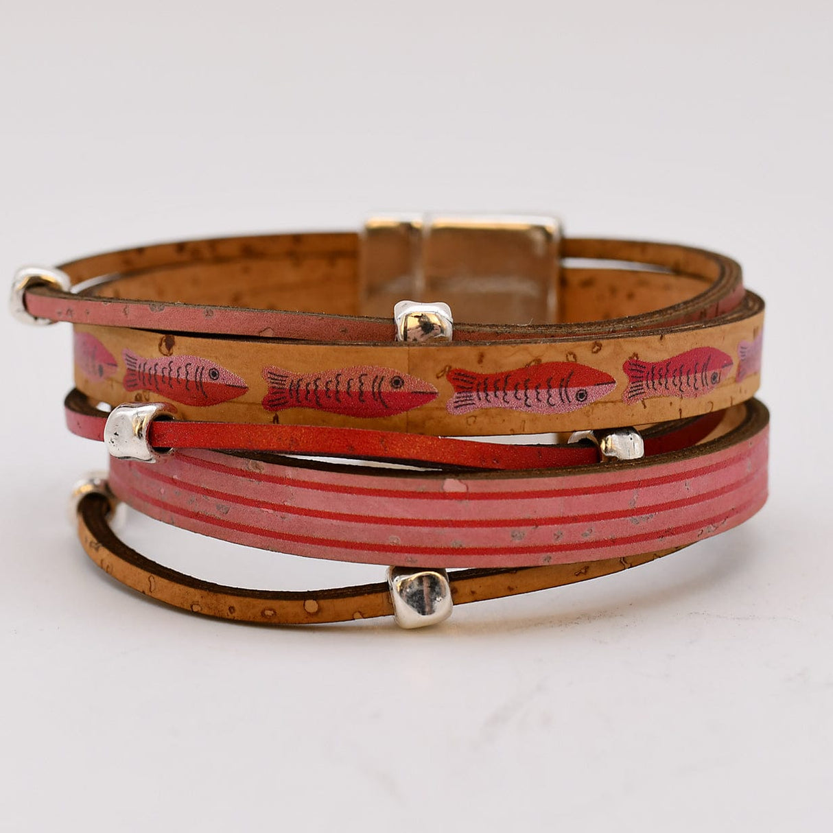 Bracelet en liège artisanal – Élégant, vegan et unique Bracelet en liège