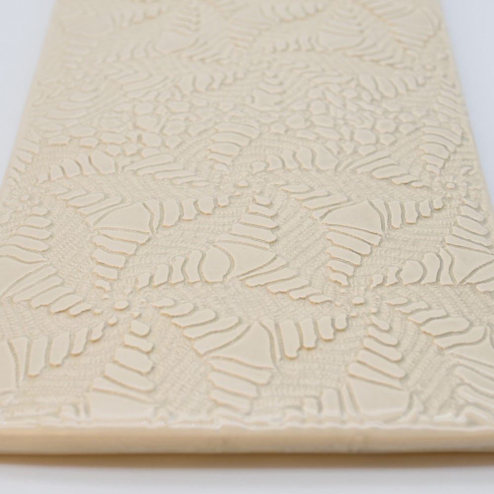 Plateau en céramique beige I Motifs dentelles portugaises Plateau de service "Renda"  - Beige