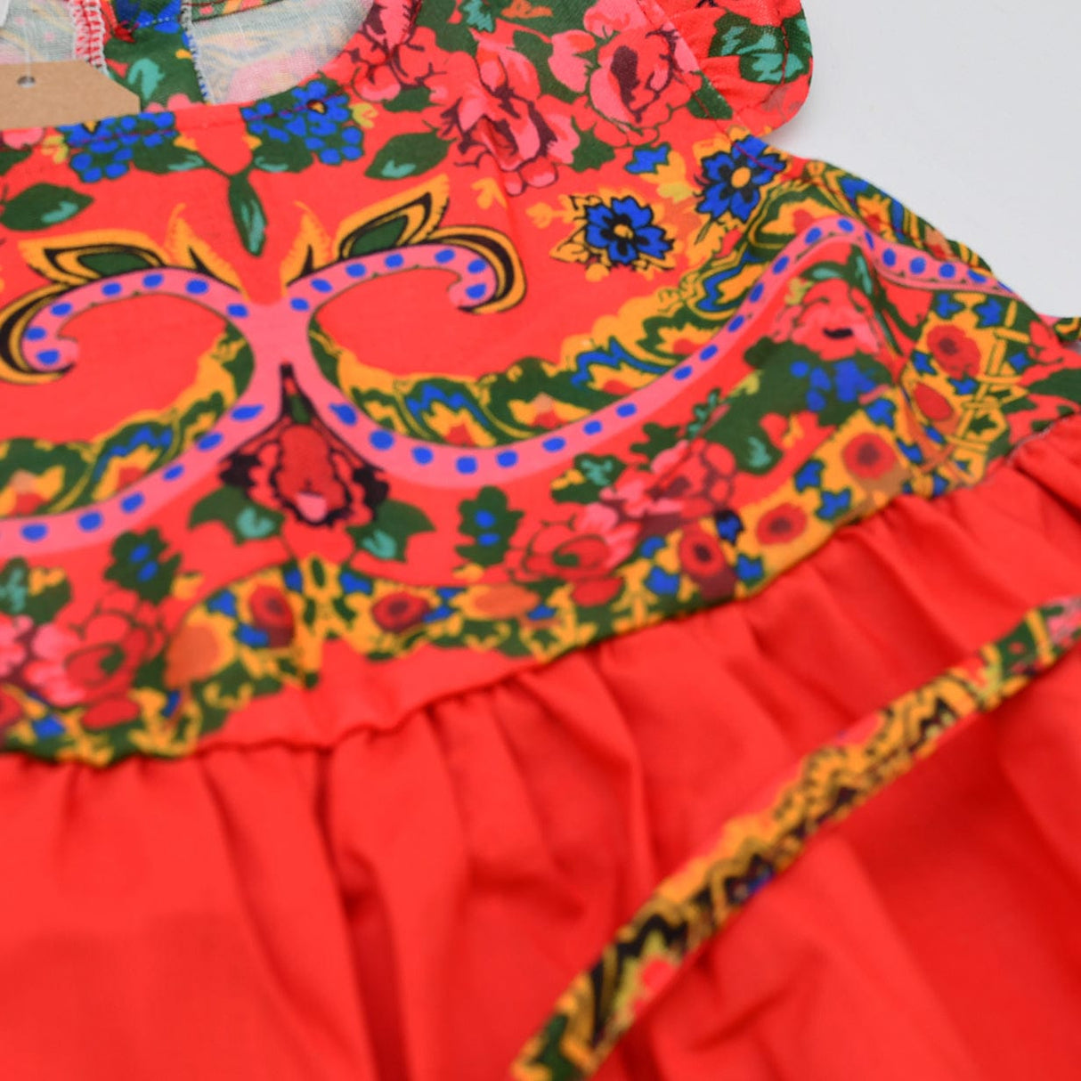 Robe enfant portugaise rouge à motifs floraux Viana Robe enfant à motifs Viana - Rouge