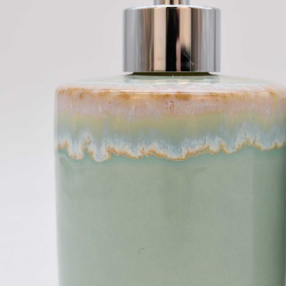 Set de salle de bains moderne imitation pierre Set de salle de bain en céramique