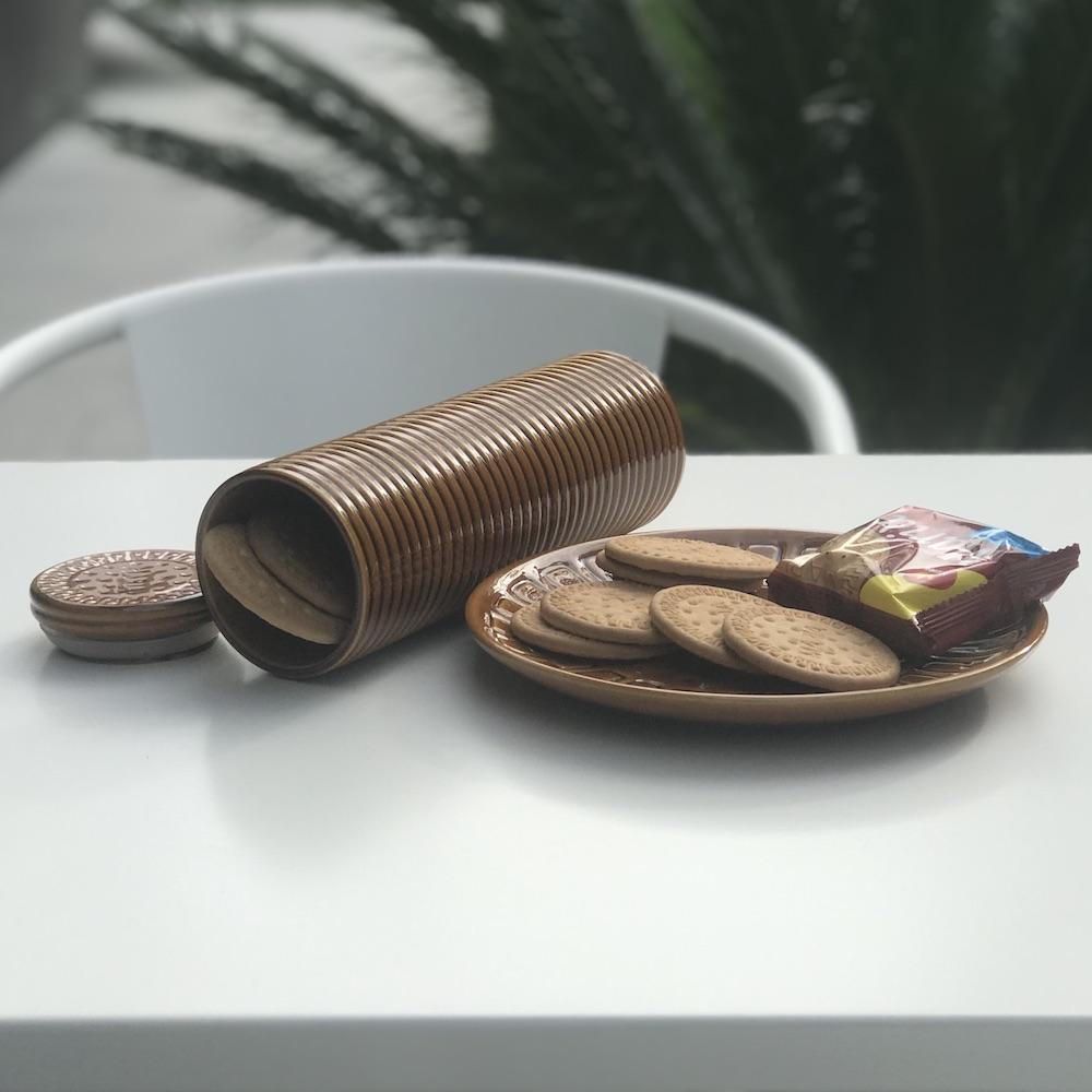 Maria I  Ceramic Biscuit Box