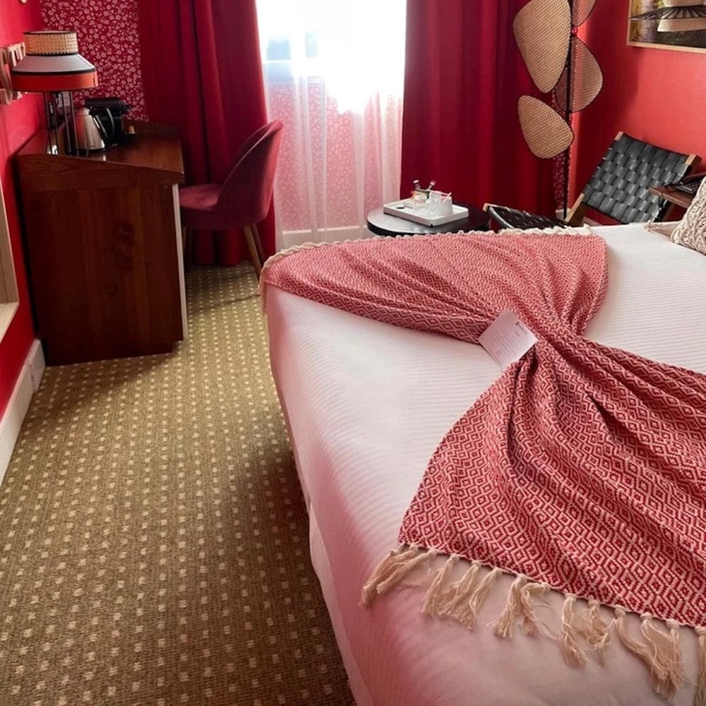 Plaid artisanal en coton Rouge et Blanc du Portugal Plaid à franges en coton "Losango" 200x135 - Rouge