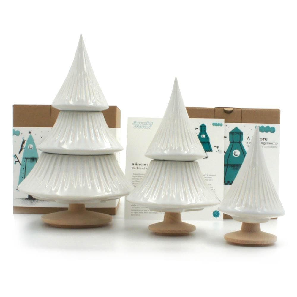 Sapin en faïence "A Árvore e o seu Zingamocho" 19cm