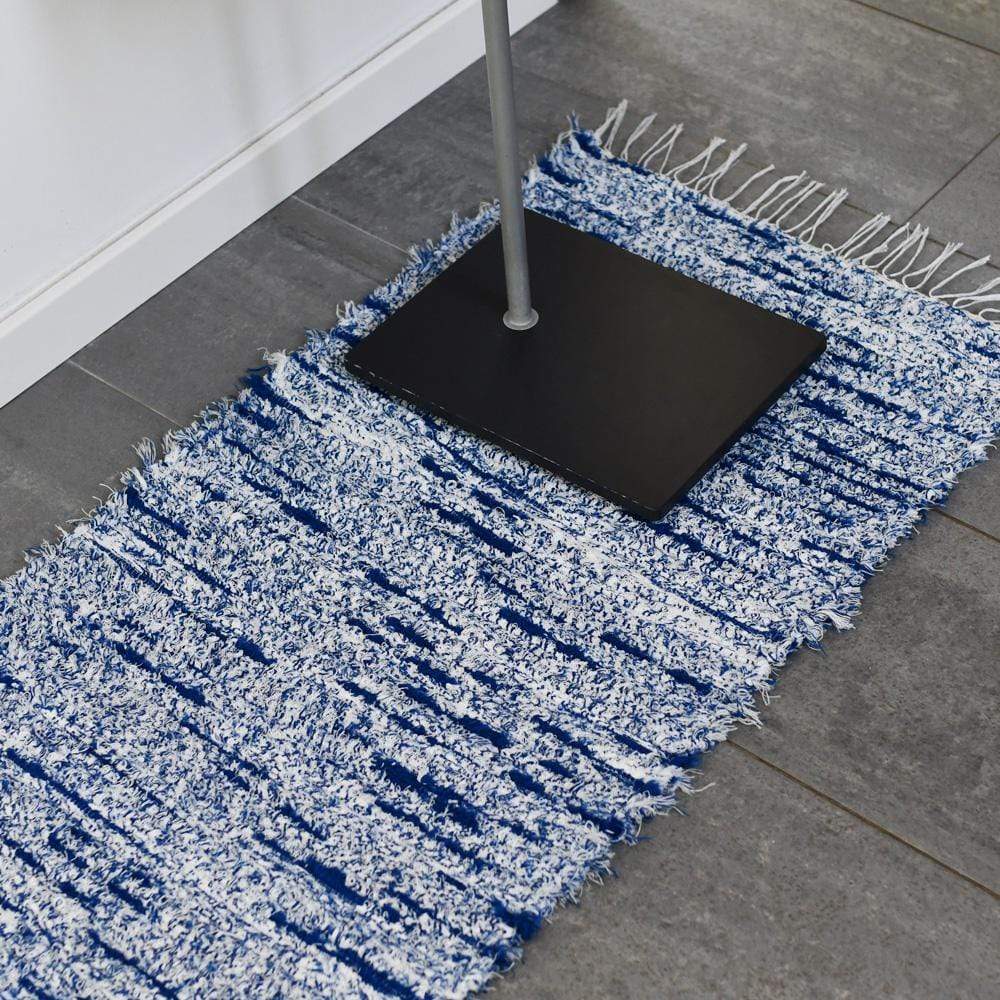 Tapis en coton chiné bleu