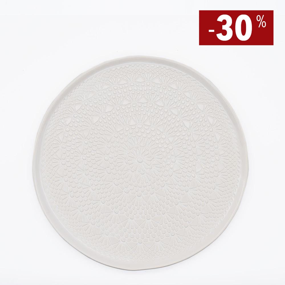 Assiette en céramique blanche I Motifs dentelles portugaises Assiette "Carimbada" blanche - 27 cm