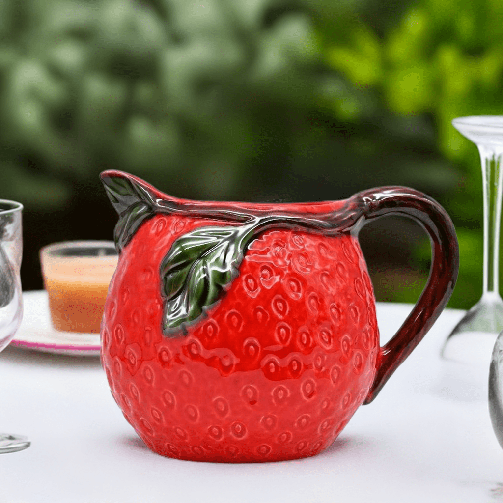 Carafe en céramique en forme de fraise Carafe en céramique en forme de fraise