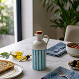 Carafe rayée turquoise et blanche avec bouchon en liège Carafe à huile rayée "Costa Nova Mar" 18cm - Turquoise