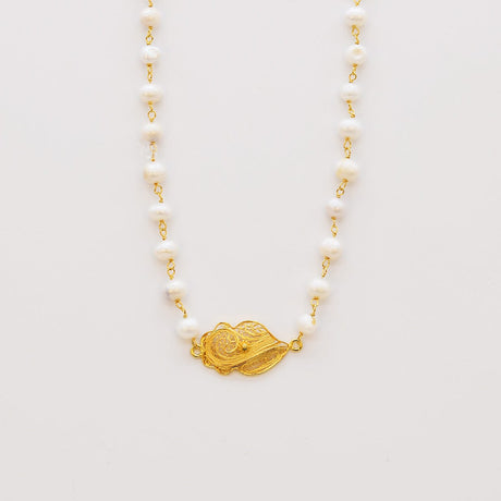 Collier Perles & Coração de Viana en Filigrane doré – Bijou Portugais d’Exception Coração de Viana I Collier de perles et Coração de Viana