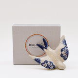 Hirondelle portugaise aux motifs azulejos bleus – Cadeau symbolique Luisa Paixão Coffret hirondelle "Azulejos" - Bleu
