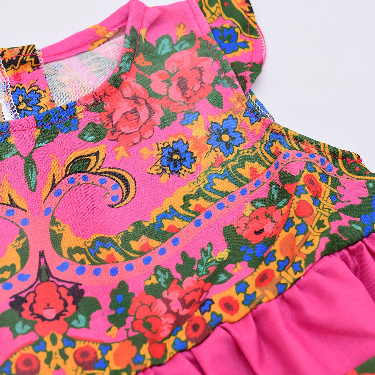 Robe enfant portugaise rose à motifs floraux Viana Robe enfant à motifs Viana - Rose