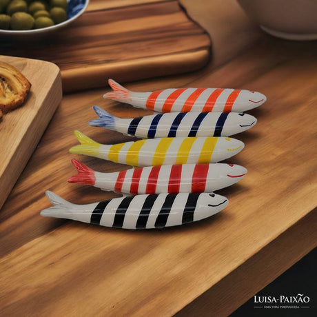 Sardine décorative souriante en céramique portugaise rayée blanc et orange Sardine souriante en céramique - Orange