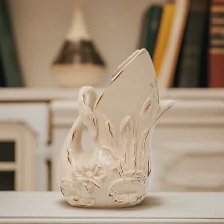 Vase vintage en barbotine portugaise Vase vintage en barbotine - Re-édition limitée