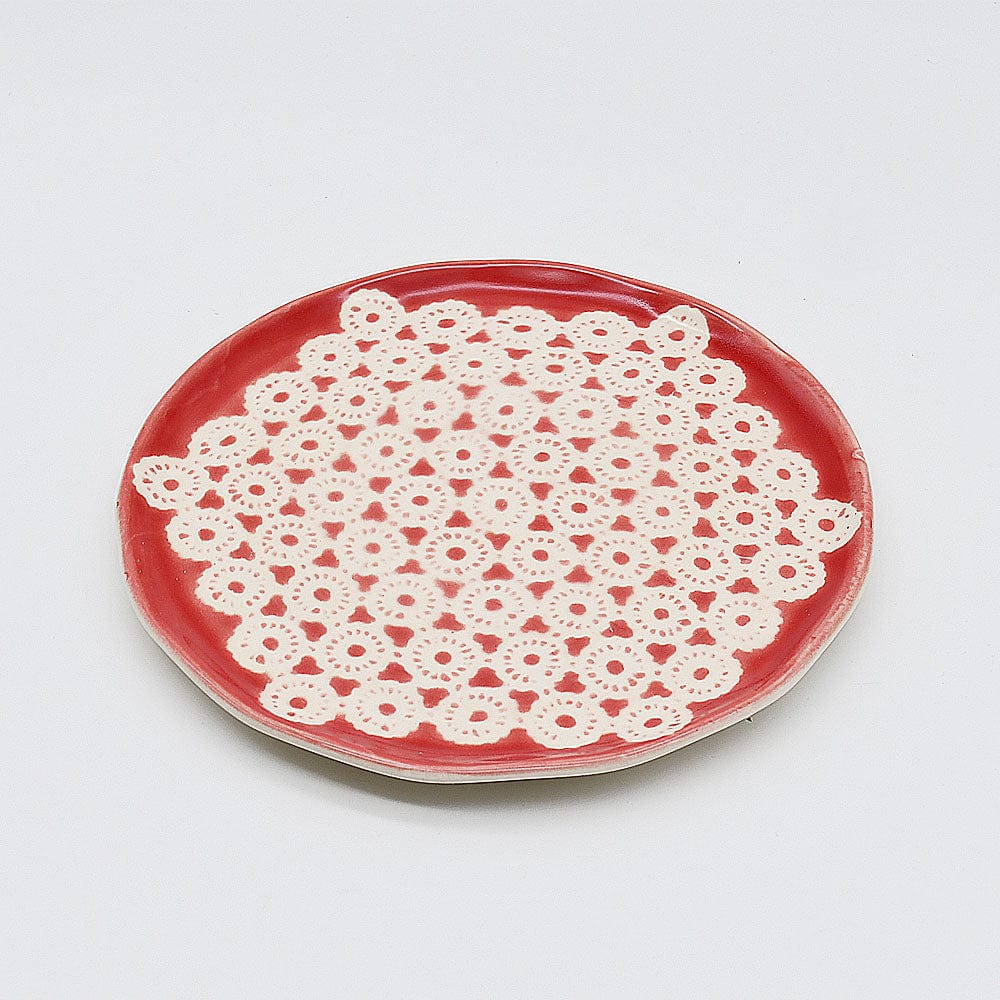 Assiette en céramique rouge I Motifs dentelles portugaises Assiette "Renda" rouge - 22cm