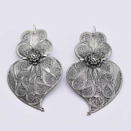 Boucles d'oreille Coeur de Viana en filigrane d'argent oxydé 6,5cm Coração de Viana I Boucles d'oreille en argent oxydé -  6,5cm