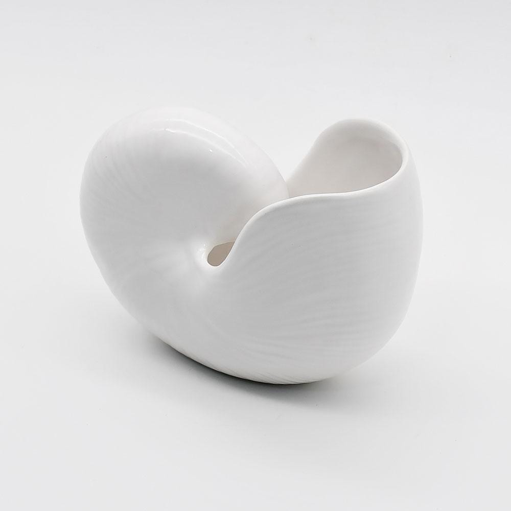 Coupe en céramique en forme de coquillage Coupe en céramique "Concha" - 17cm