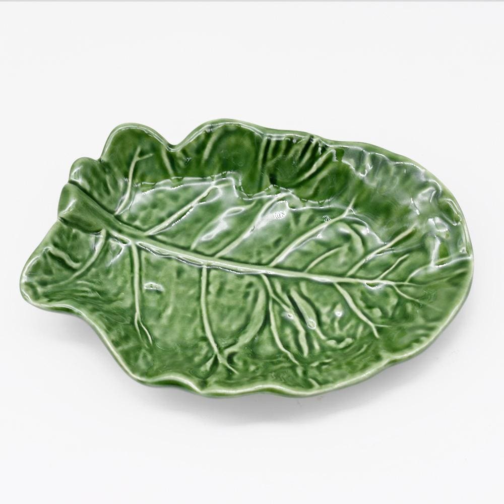 Petite assiette en en céramique en forme de feuille de chou - Verte