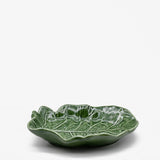 Petite assiette en en céramique en forme de feuille de chou - Verte