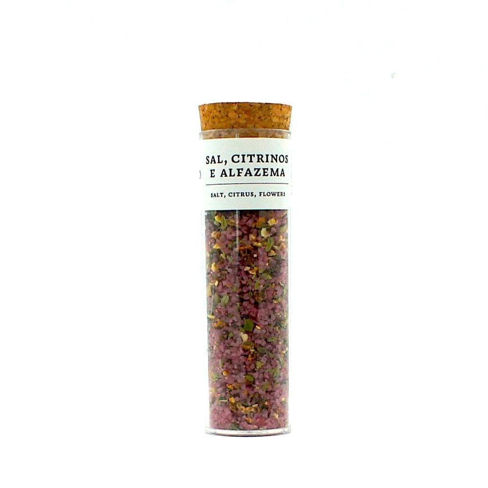 Fleur de sel à la lavande et agrumes séchés