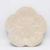 Assiette en céramique en forme de chou 31 cm - Blanc cassé