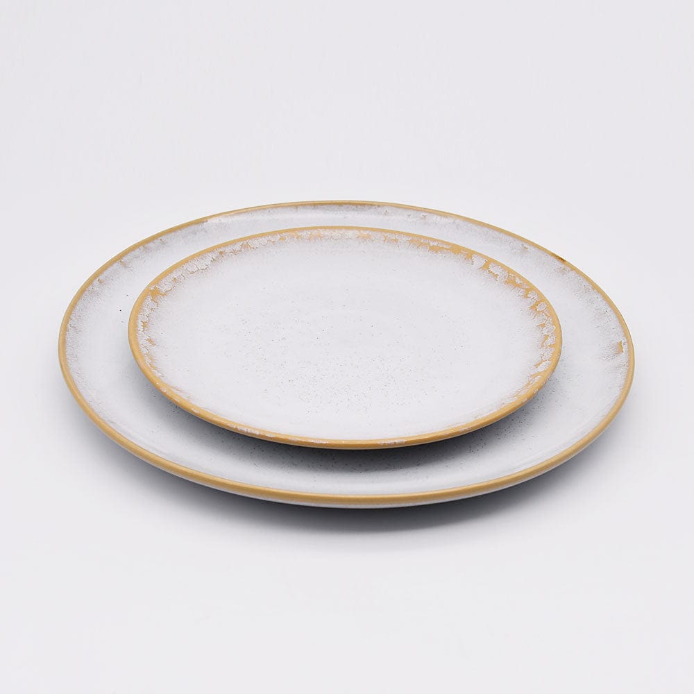 Grande assiette en grès de la collection portugaise Corals Assiette en grès "Amazonia" Blanche - 21cm