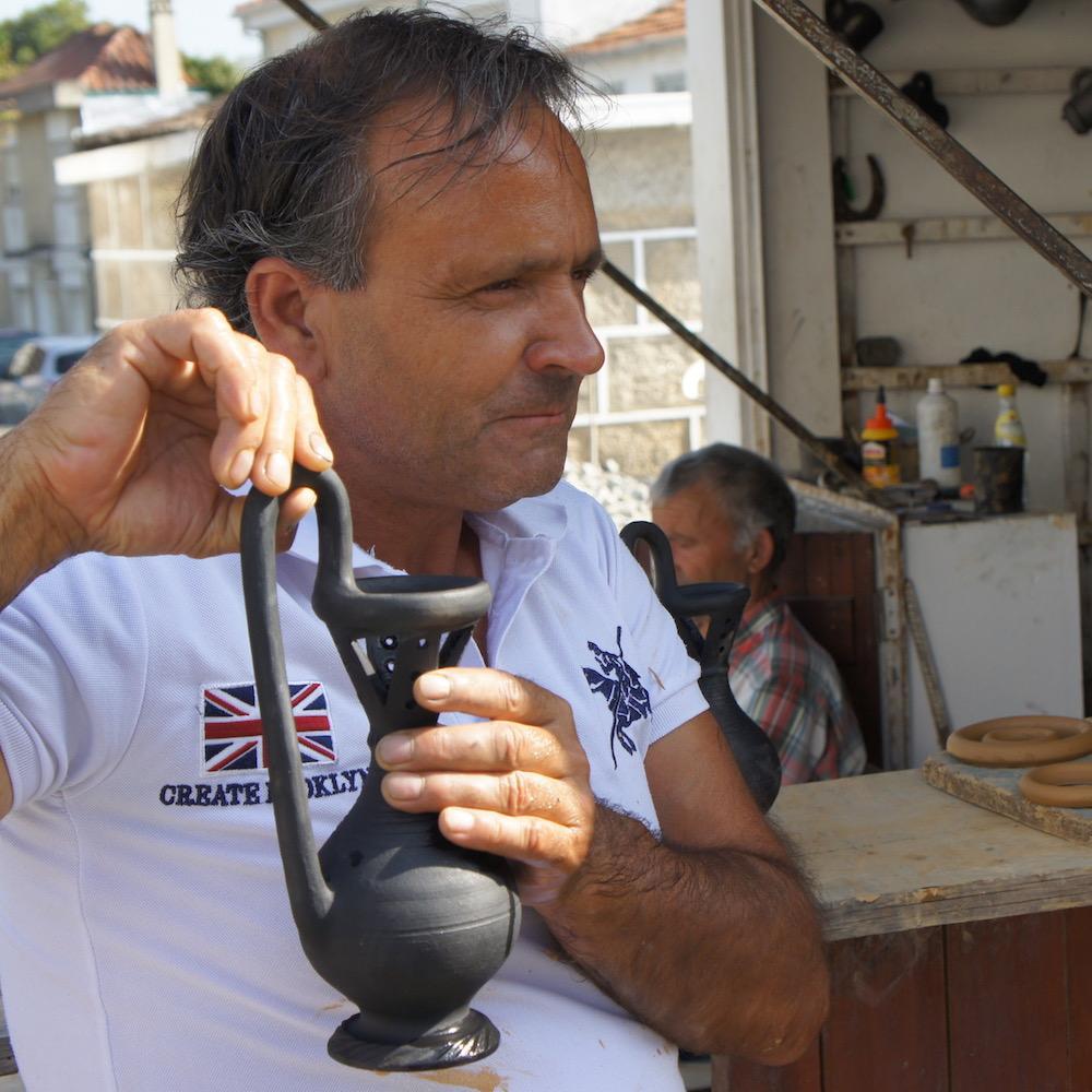 Carafe en terre cuite noire de Bisalhães
