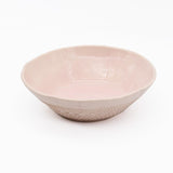 Petit saladier en céramique rose I Motifs dentelles portugaises Saladier individuel "Carimbada" rose - 19 cm