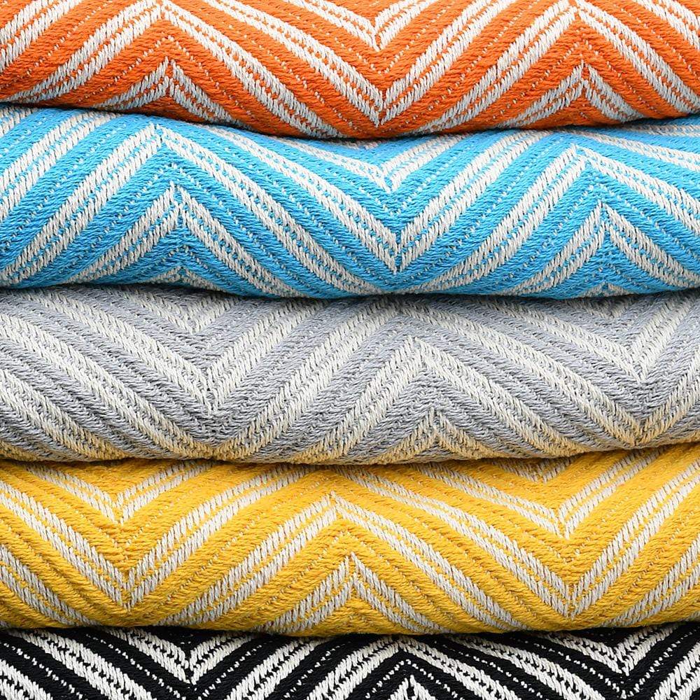 Plaid à franges en coton motifs chevrons gris clair Plaid à franges en coton 200X135 - Gris clair