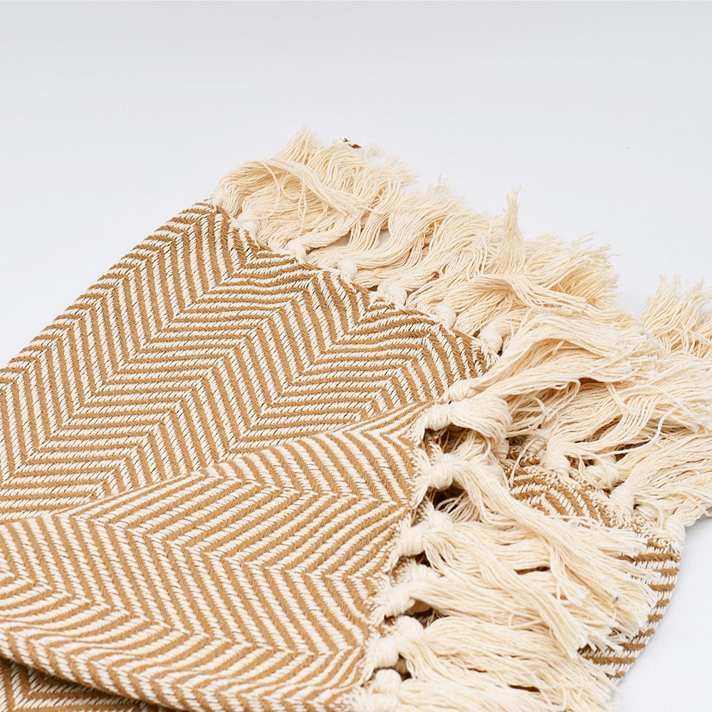 Plaid en coton beige motifs chevrons I Artisanat du Portugal en ligne Plaid à franges en coton "Chevrons" 200x135 - Beige