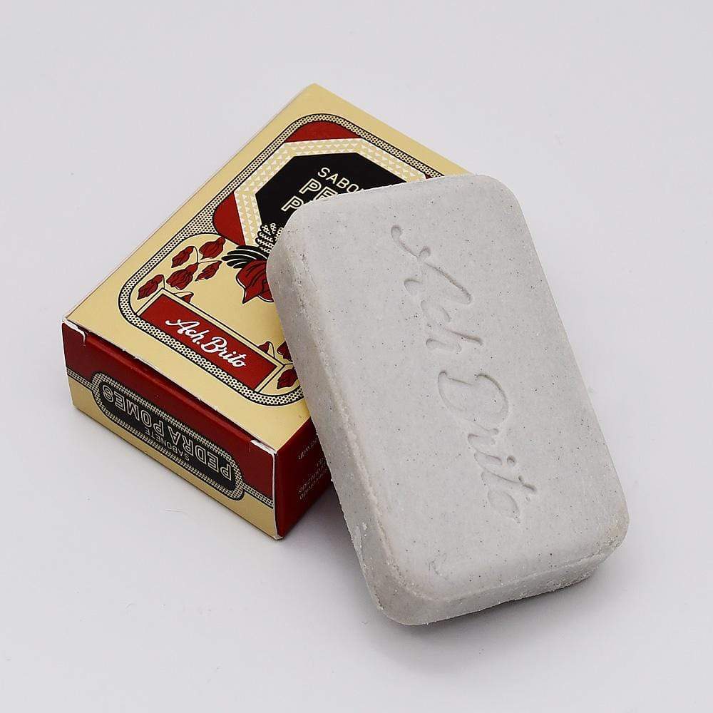 Savon exfoliant à la pierre ponce