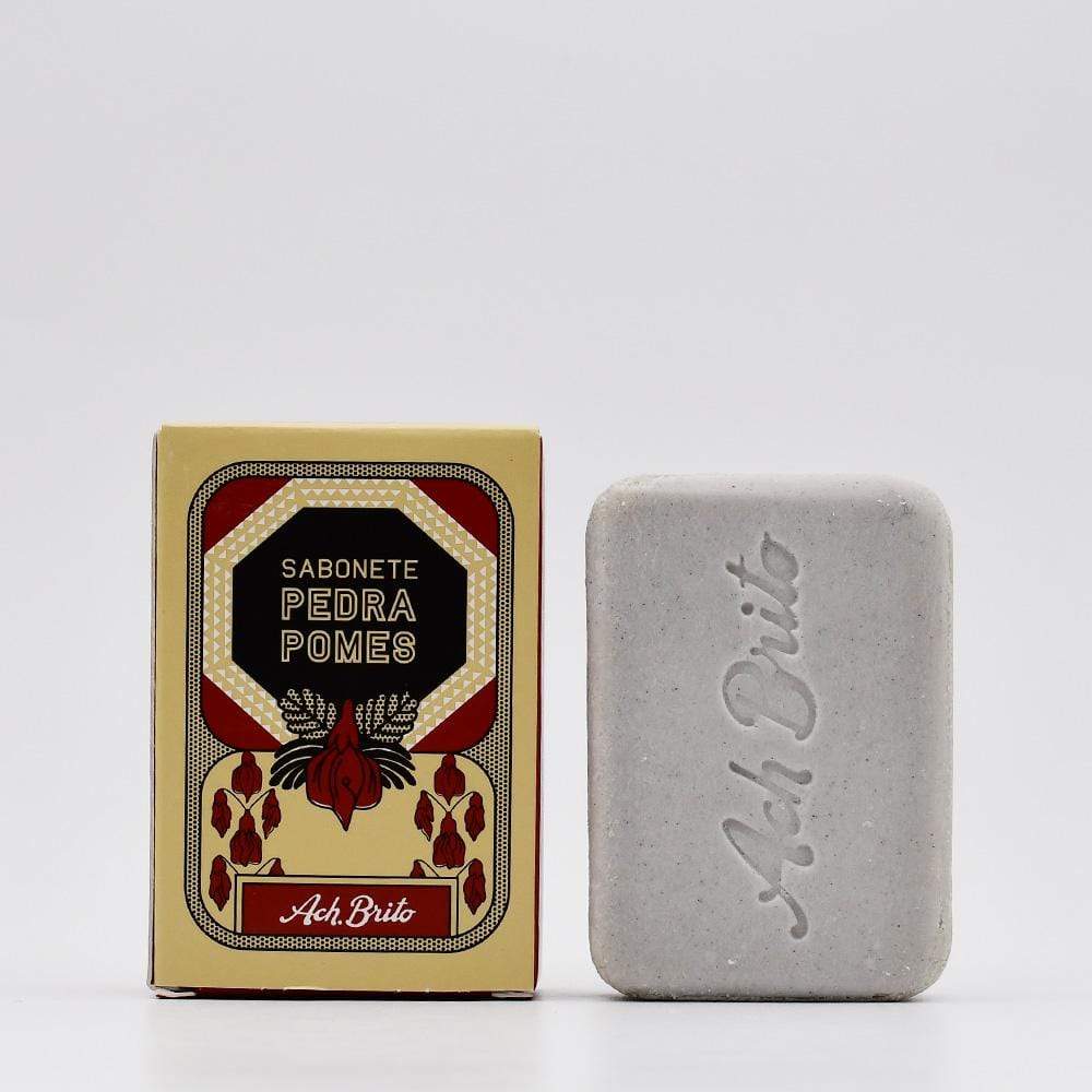 Savon exfoliant à la pierre ponce