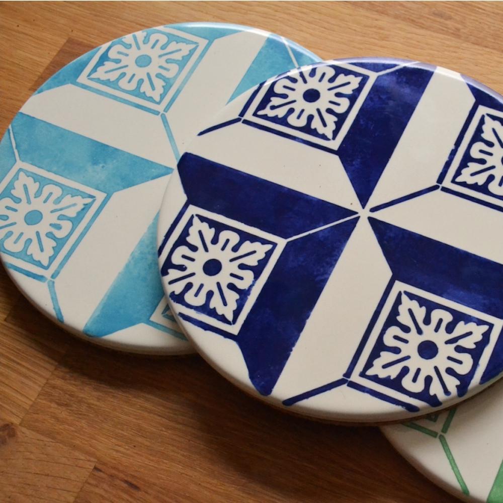Sous plat en faïence Azulejo du Portugal bleu I Vente en ligne Dessous de plat en céramique et liège "Azulejos"