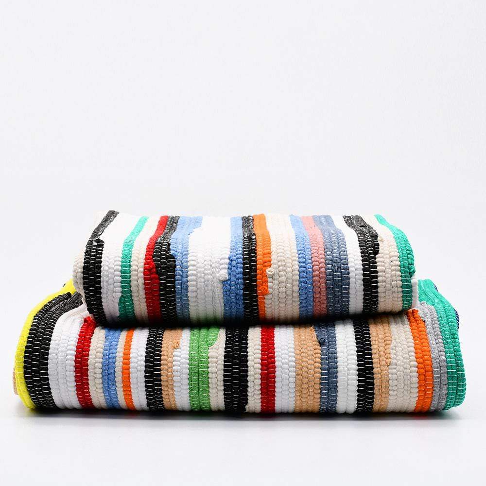 Tapis en coton à rayures fines
