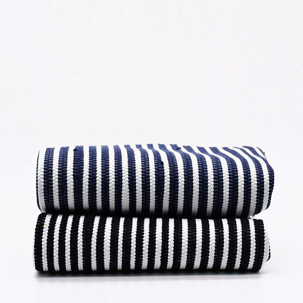 Traditional Portuguese rug 100x50 - Black & White