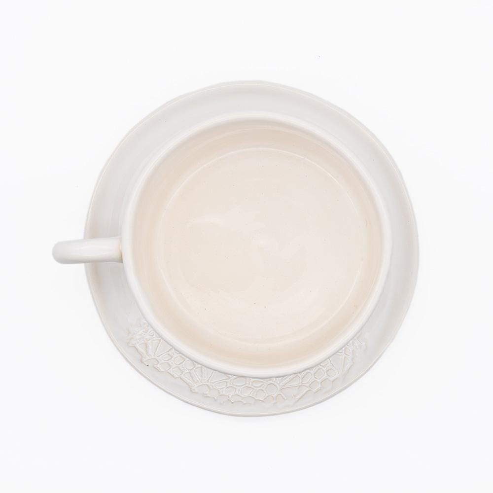 Tasse en céramique blanche I Motifs dentelles portugaises Grande tasse et sous-tasse blanche - 12 cm