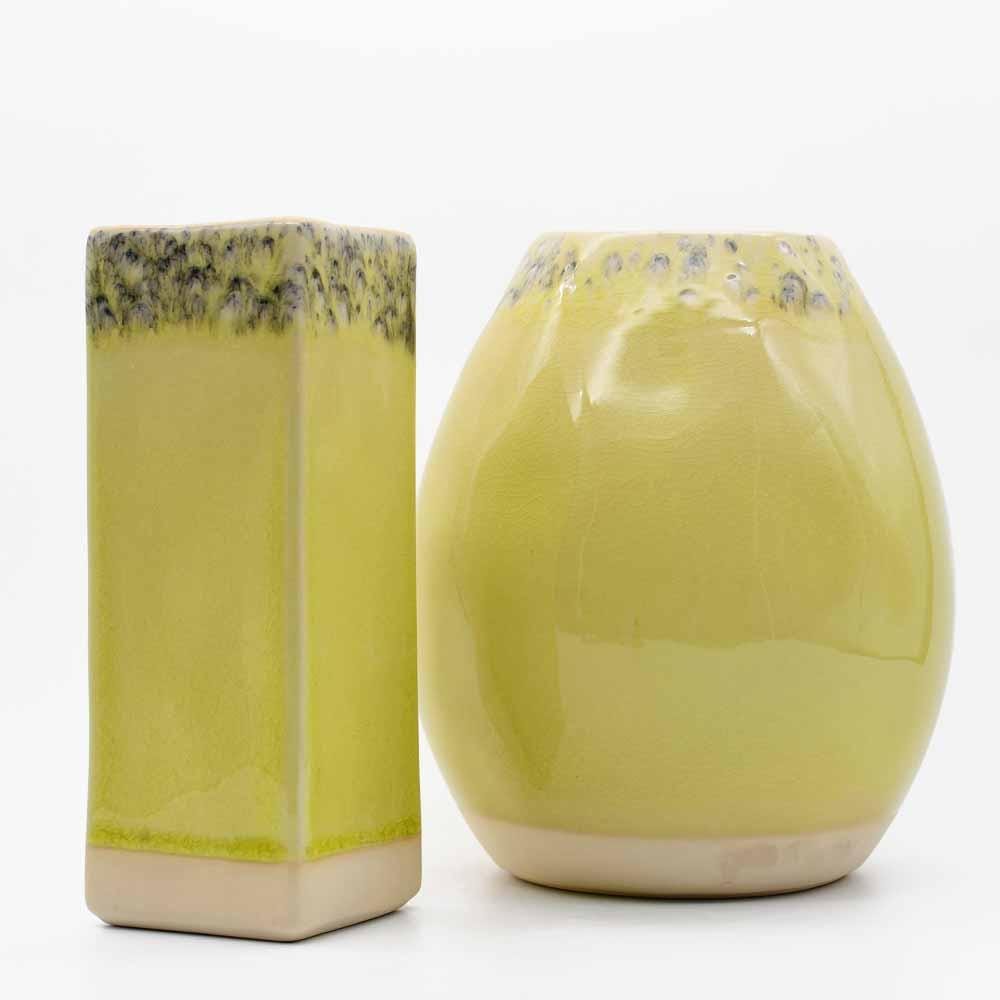 Vase carré en grès vert citron I Objet de décoration du Portugal Vase carré en grès Vert citron "Madeira"