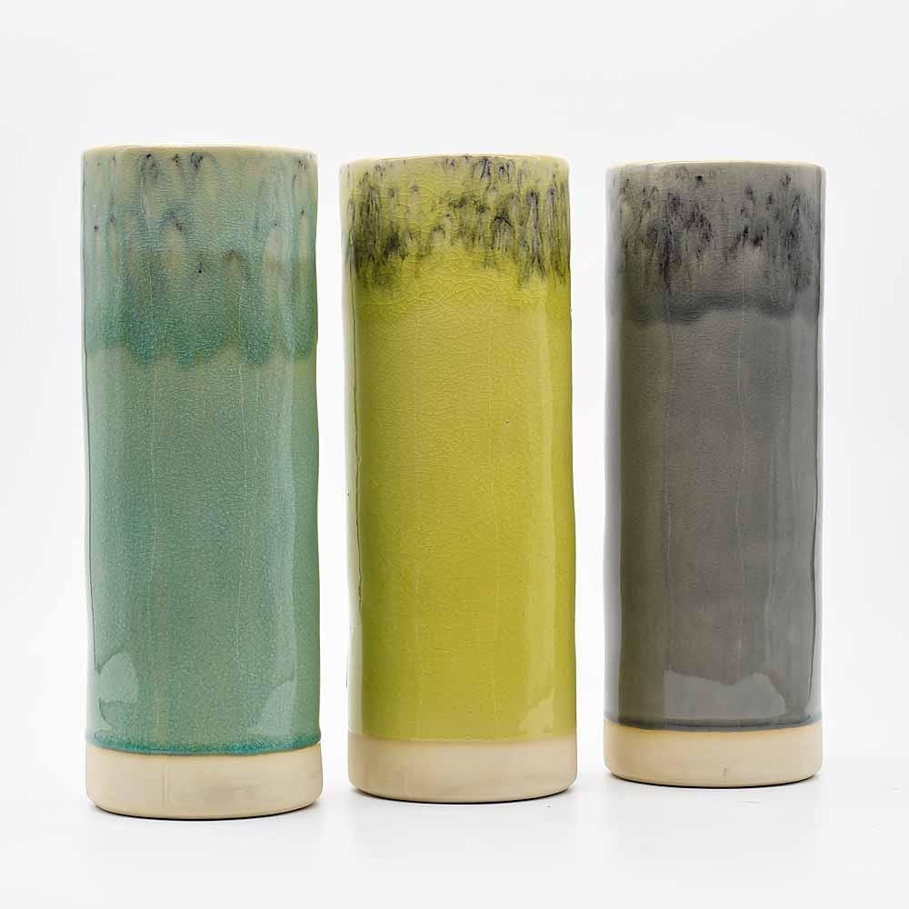 Vase rond en grès vert citron I Objet de décoration du Portugal Vase rond en grès Vert citron "Madeira"